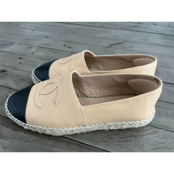 CHANEL Beige and Black Espadrilles - Picture 11 of 11